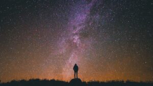 Scopri di più sull'articolo Guardando le stelle.